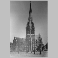 Christ Church Cathedral, New Zealand, 1918, photo by W. A. Taylor (1883-1951), Tsy1980 (Wikipedia).jpg